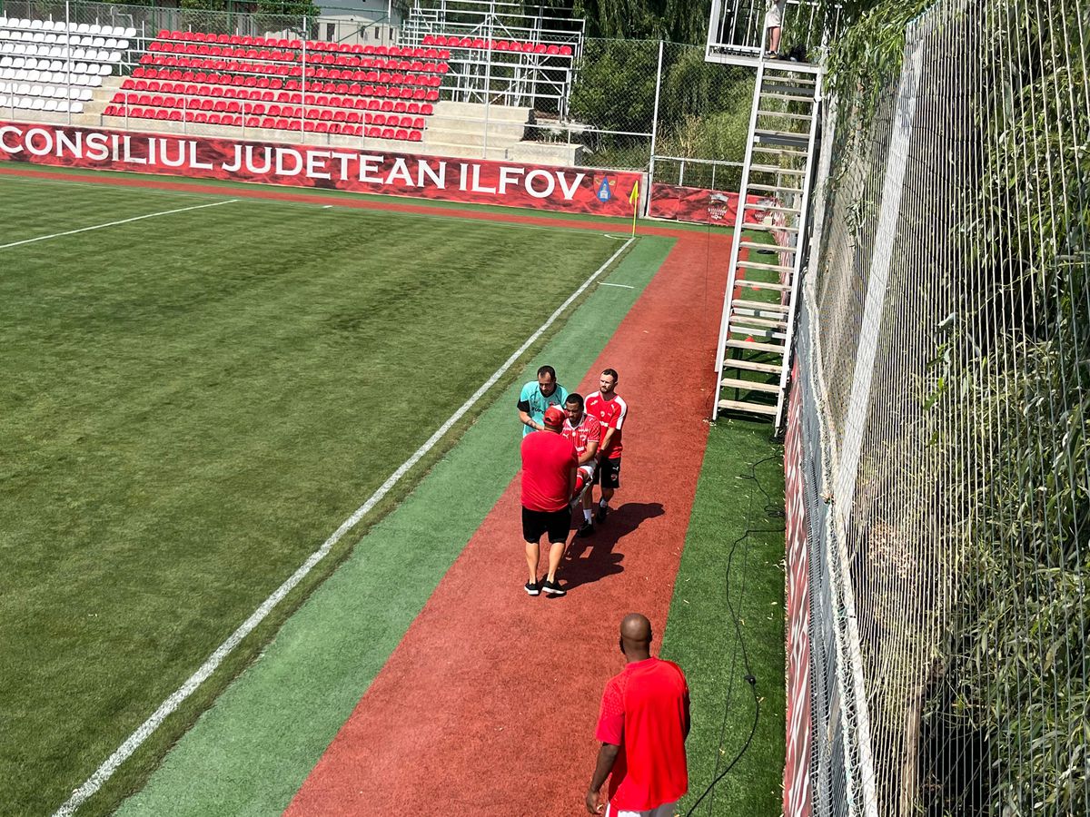 Probleme serioase pentru Kopic înainte de startul noului sezon de Superliga » Maxime Sivis a ieșit pe targă: care este primul diagnostic