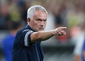 „Ce e prostia asta?” » Mourinho a explodat de furie în cazul Balogun: „Am o intrebare pentru FIFA”