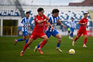 Rapid a mai transferat un jucător de la rivala din play-off » Internaționalul român a ajuns deja în cantonamentul din Austria