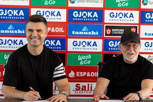 Florin Bratu a fost prezentat oficial! » „Cu o carieră bogată de jucător şi antrenor...”