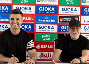 Florin Bratu a fost prezentat oficial! » „Cu o carieră bogată de jucător şi antrenor...”
