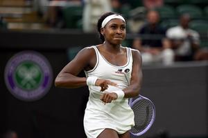 Cea mai bună performanță a carierei la Wimbledon pentru Coco Gauff! Victorie cu două minute înainte de suspendarea jocului