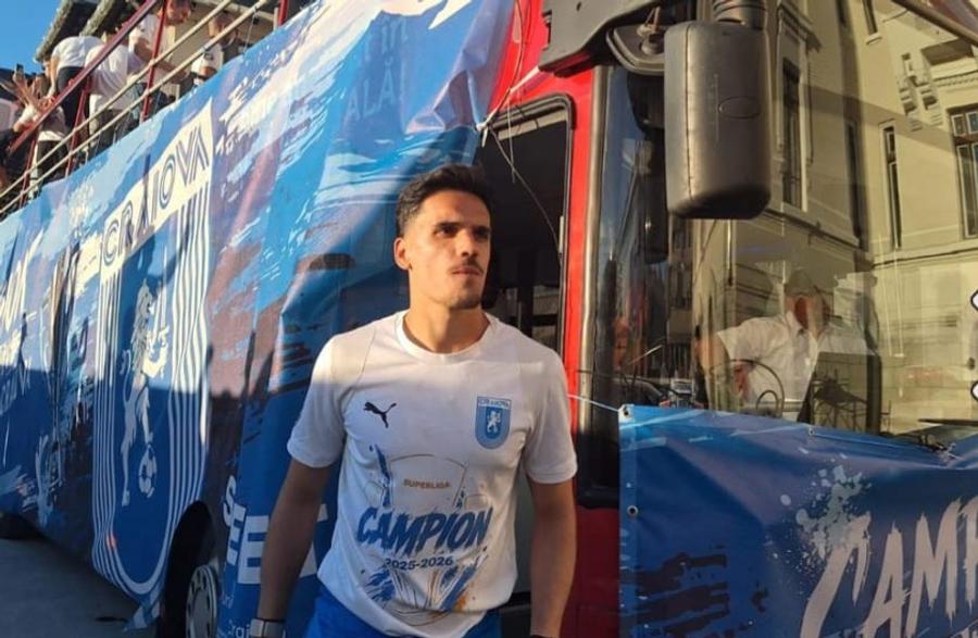 A prins poza cu trofeul de campion la Craiova, acum a semnat în prima ligă portugheză! Concurent de la PSG