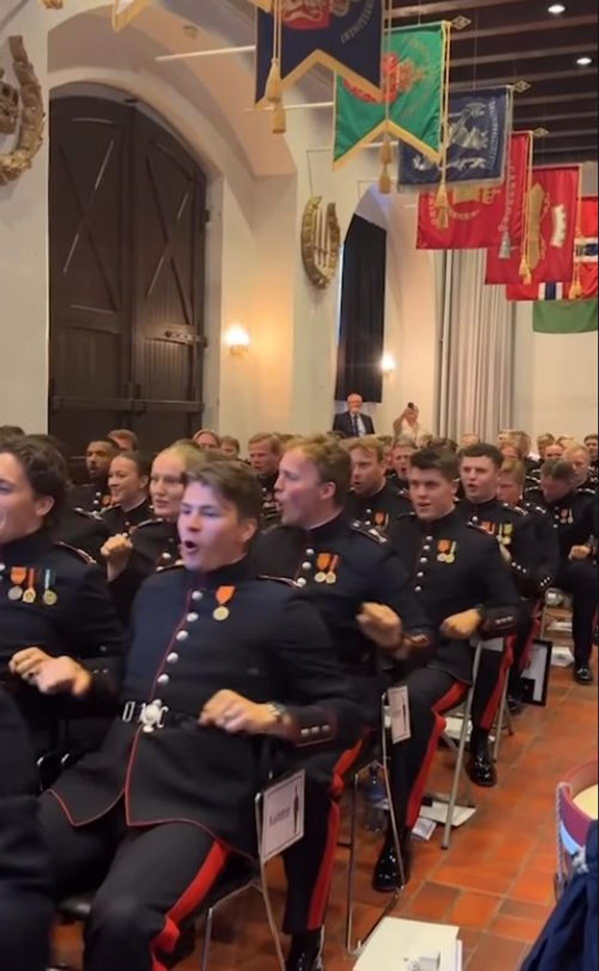 Armata norvegiană, gest de susținere pentru echipa națională