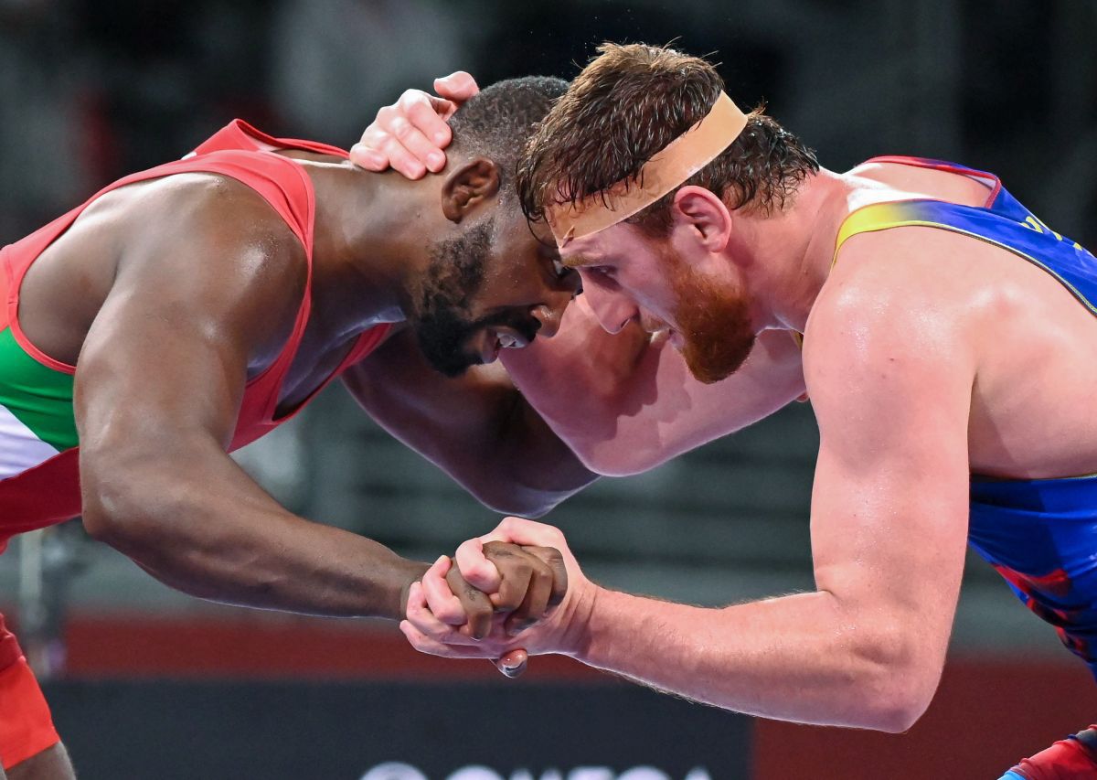 Dezastrul neanunțat de pe saltea: catastrofă în ziua în care așteptam cel puțin o medalie la lupte