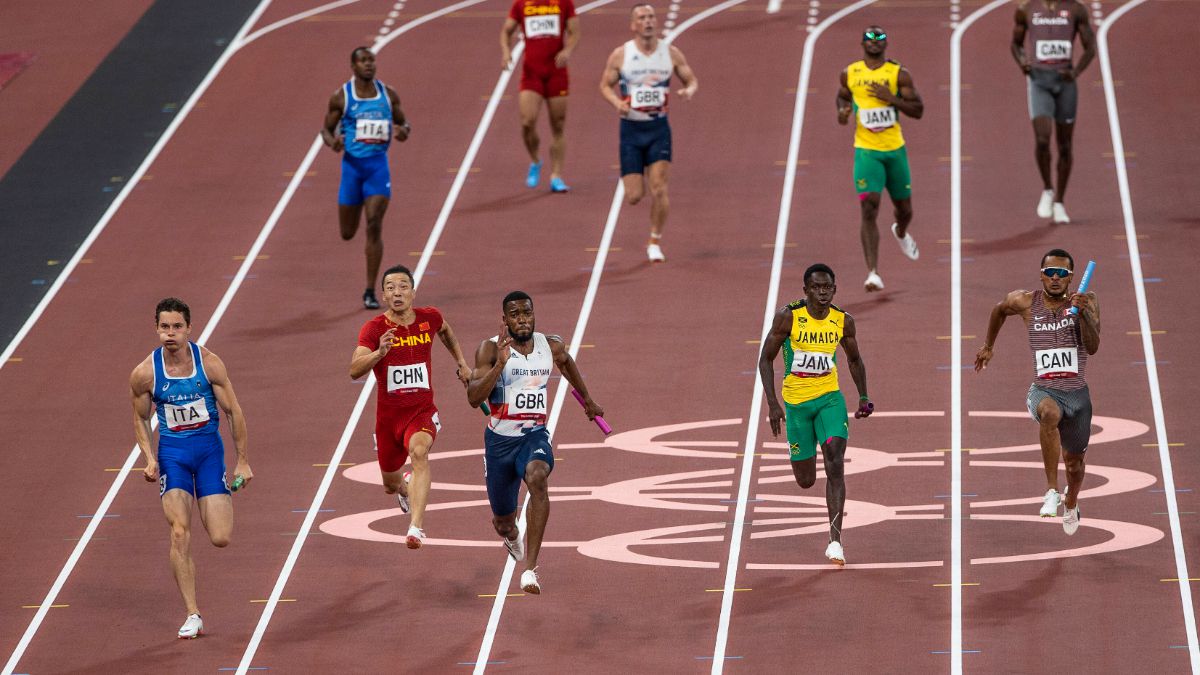 Italia șochează din nou la Tokyo! Revine senzațional la 4x100m și câștigă aurul la o sutime + Jamaica domină finală feminină