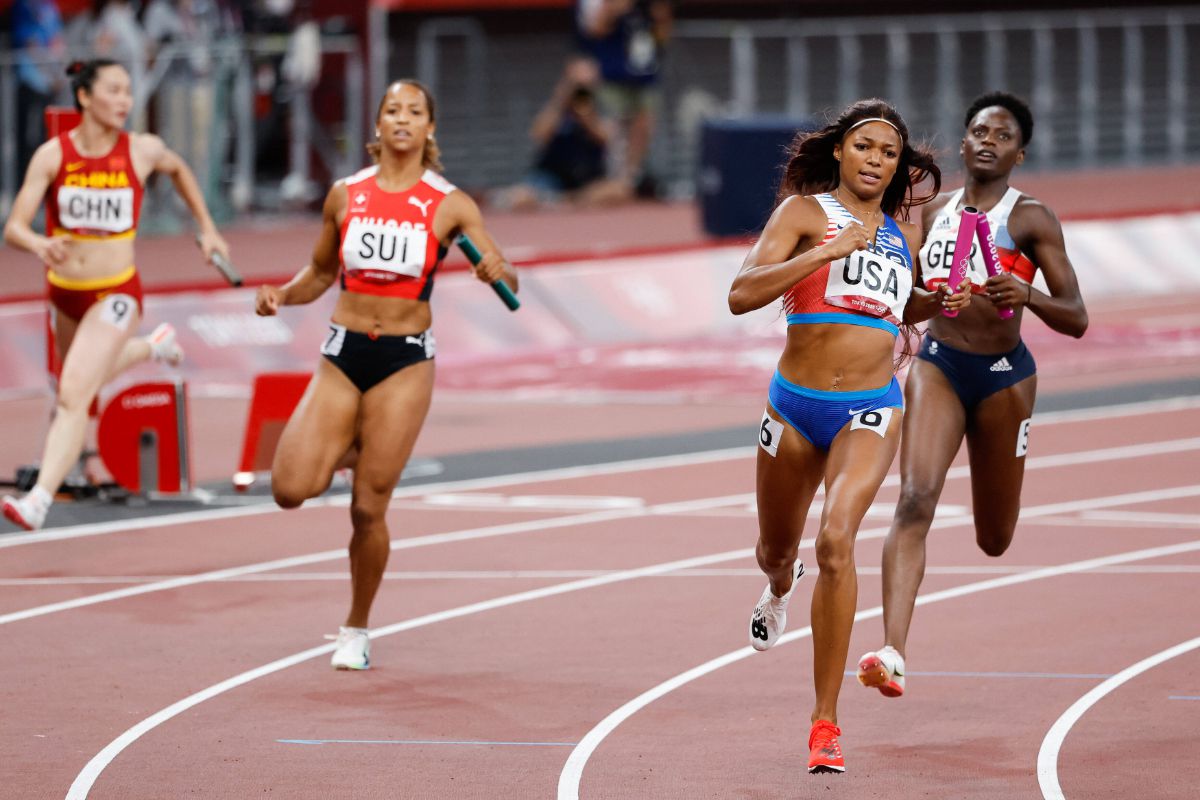 Finală 4x100m feminin - Jocurile Olimpice