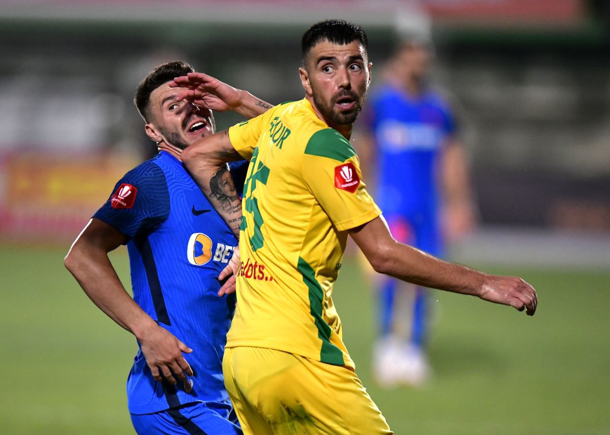 Dumitru Dragomir n-are milă de Dică și de fotbaliștii de la FCSB: „În afara lui, toți sunt haotici! Haos, haos!”