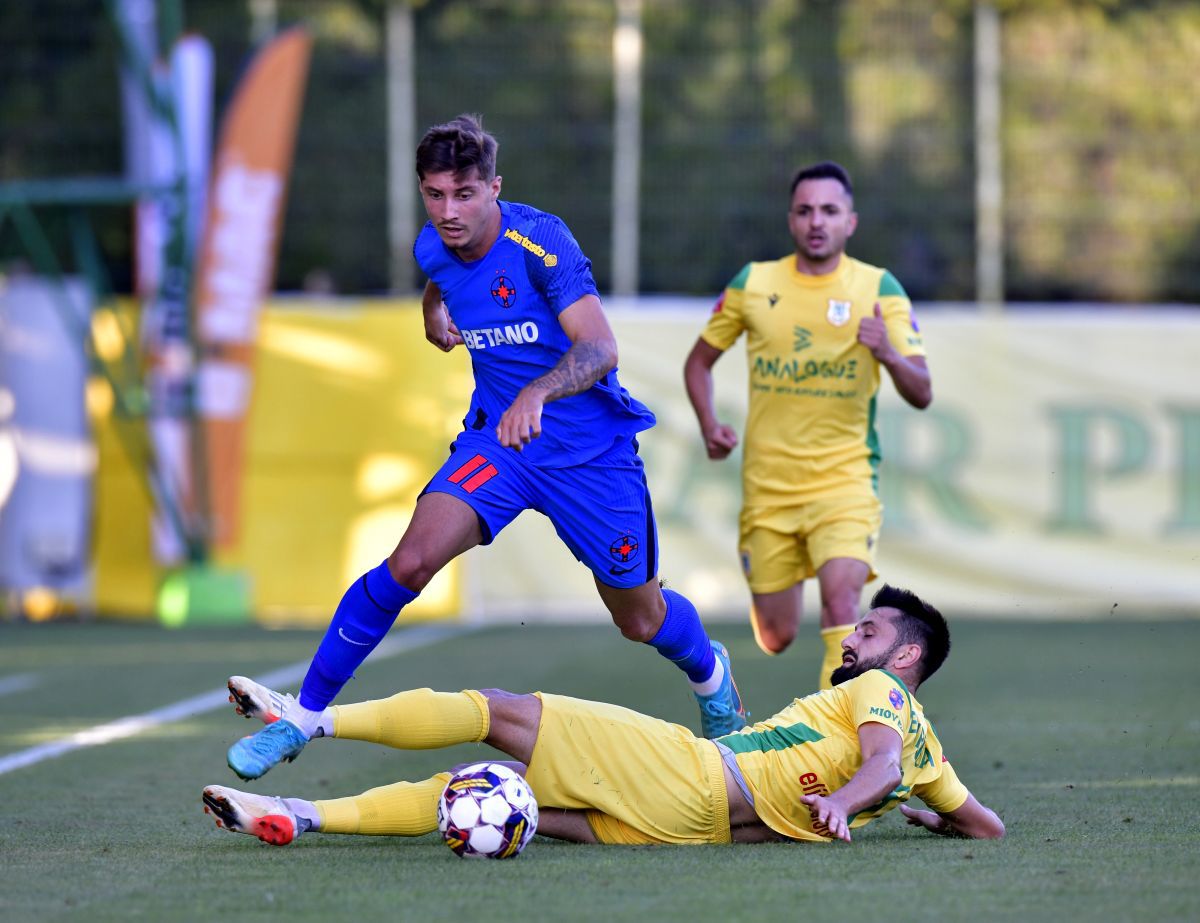 FCSB - Dunajska Streda spulberă recordul de audiență din 2022 » Câte bilete s-au vândut până în acest moment