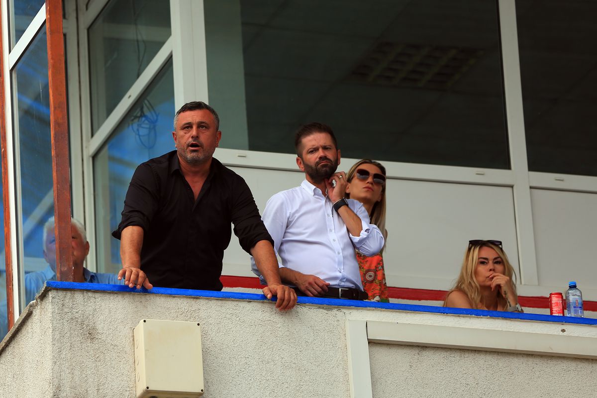 Scandal cu Delia pe fundal înainte de Oțelul - Poli Iași » Mai mulți fani au sărit la bătaie!