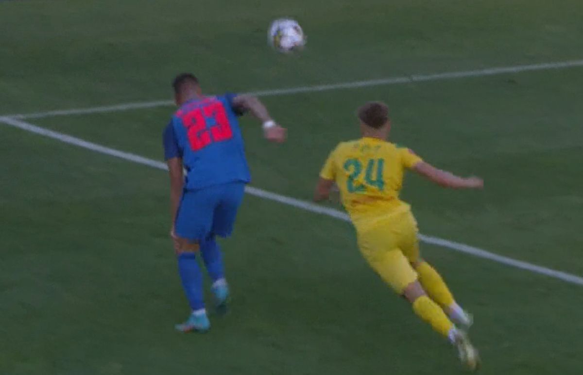 Ovidiu Popescu, accidentare în CS Mioveni - FCSB / FOTO: Capturi @Orange Sport