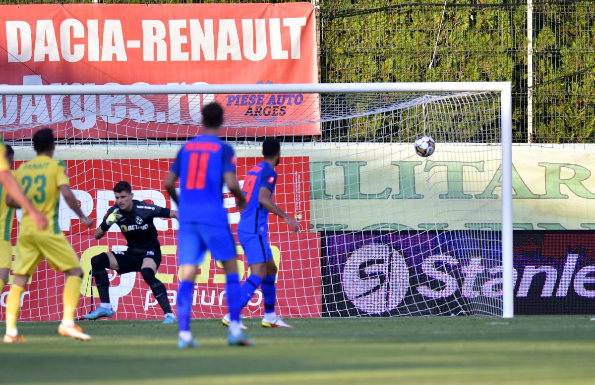 S-a prăbușit » Motivul izbucnirii lui Dică: a fost cel mai slab de la FCSB în ultimele 3 meciuri!