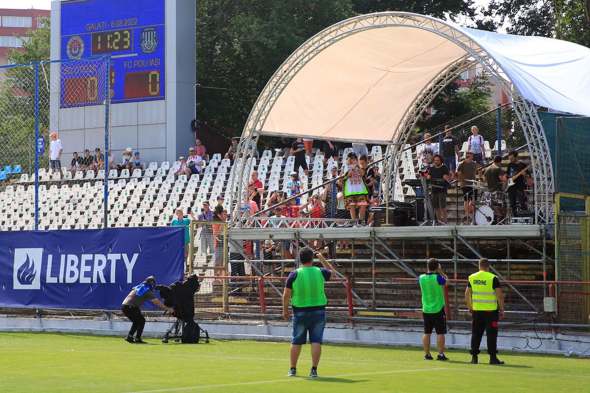 Egalul cu Poli Iași l-a înfuriat pe Dorinel Munteanu: „Nu merge așa, treziți-vă! Săptămâna asta vom lua niște decizii”