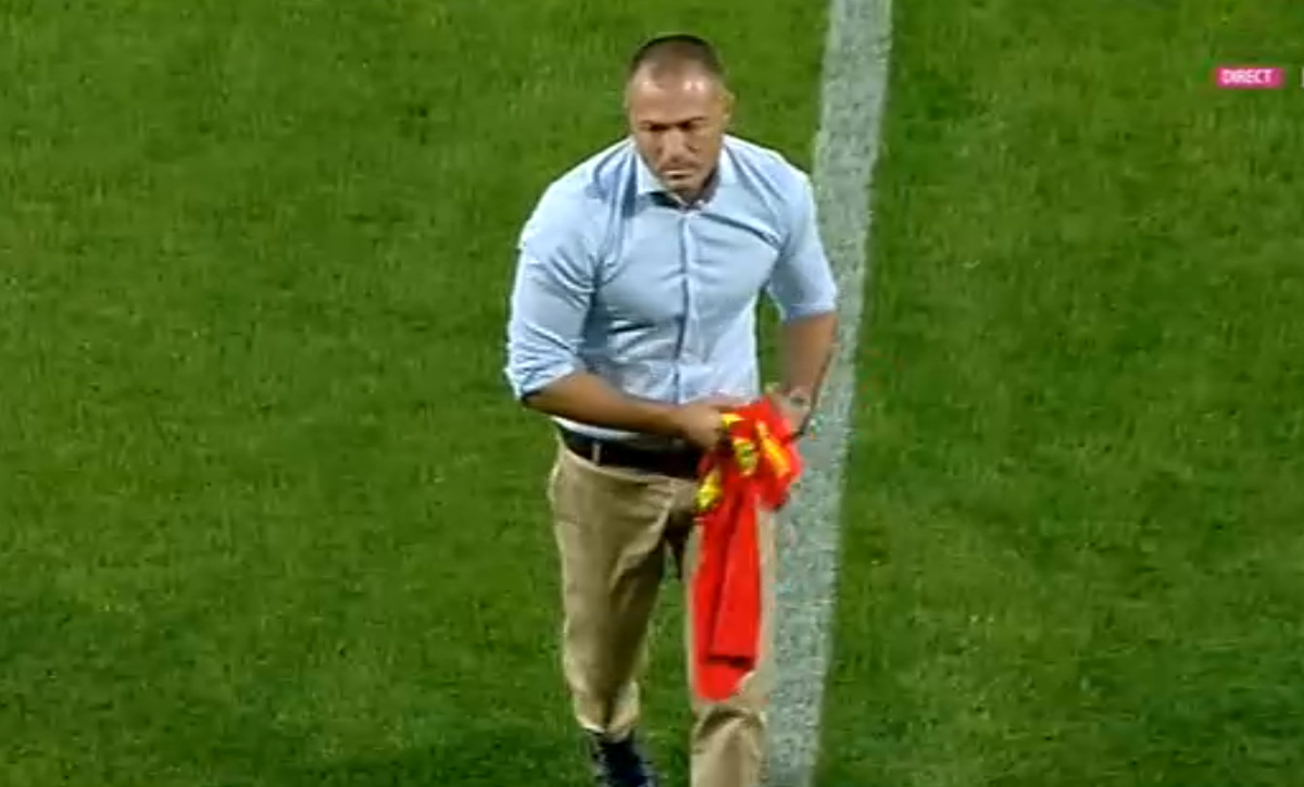 Adrian Ilie a dat startul meciului la revenirea FCSB în Ghencea » „Cobra”, aplauze la scenă deschisă!