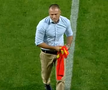 Adrian Ilie a dat startul meciului la revenirea FCSB în Ghencea » „Cobra”, aplauze la scenă deschisă!