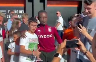 Moment viral: fanii s-au îngrămădit să facă poze cu el, crezând că e fotbalist! Cum a reacționat bărbatul