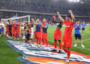 5 lucruri care nu s-au văzut la TV după FCSB - CFR Cluj » Poza istorică din Ghencea, cu cine a sărbătorit Florinel Coman + MM, lider de galerie