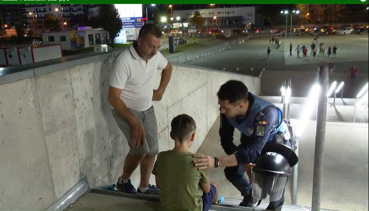 Scene periculoase în Ghencea! Mii de fani ținuți ca „sardinele” la porți! A fost nevoie de intervenția Ambulanței » Fanii acuză o conspirație