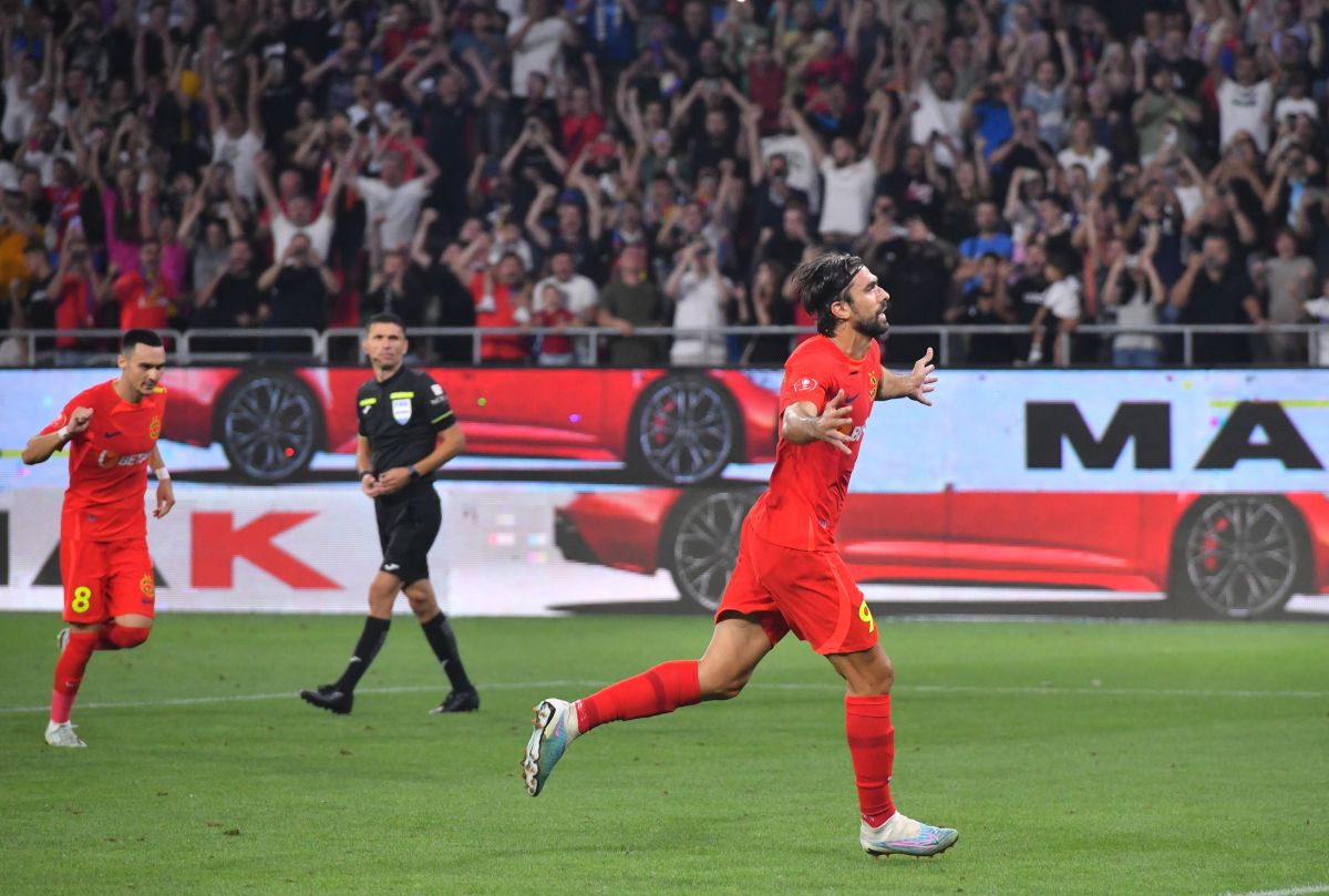 Discurs-manifest la pauza meciului FCSB - CFR Cluj: „În vremea în care ne luptăm pentru titulaturi, ne pierdem viitorul”