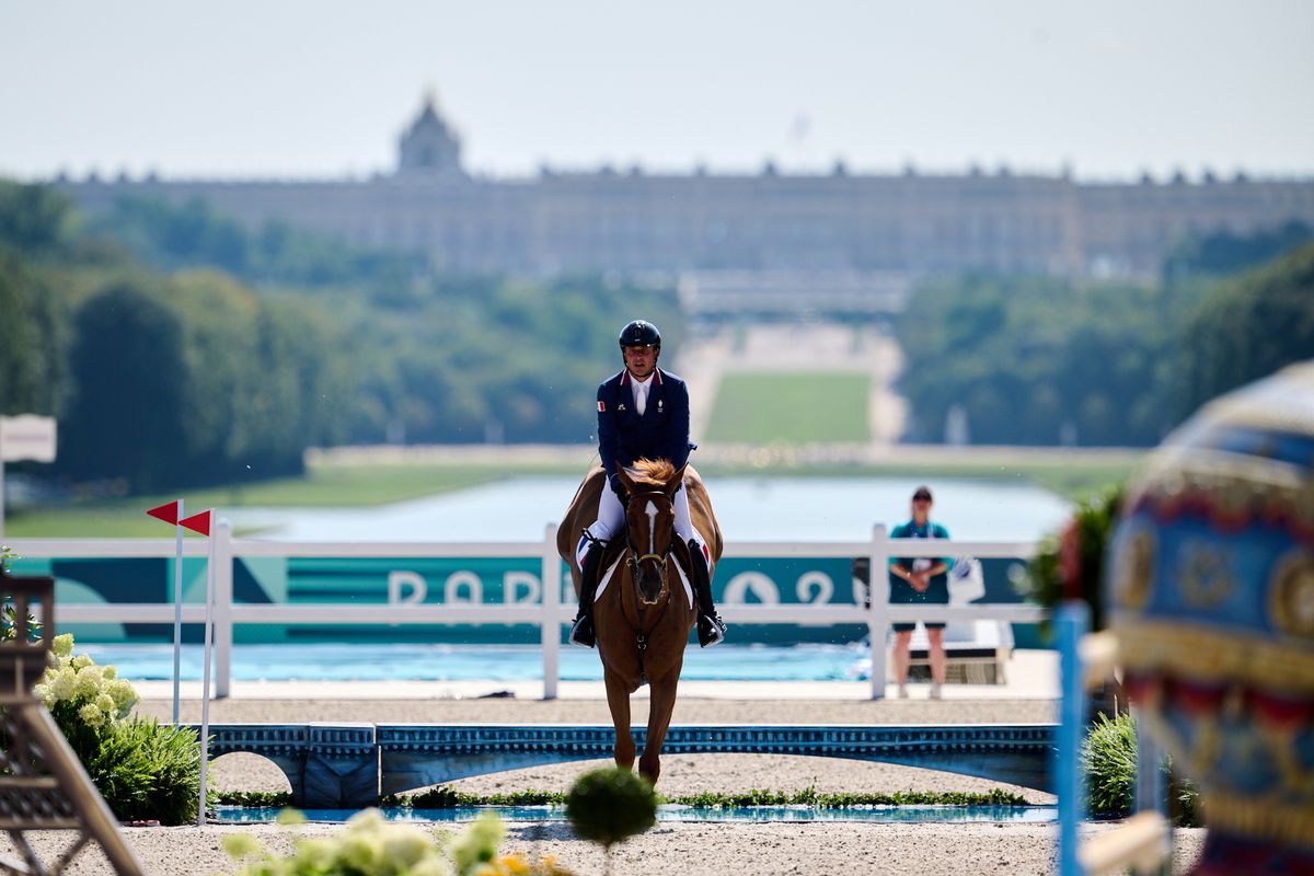 Echitație-Versailles