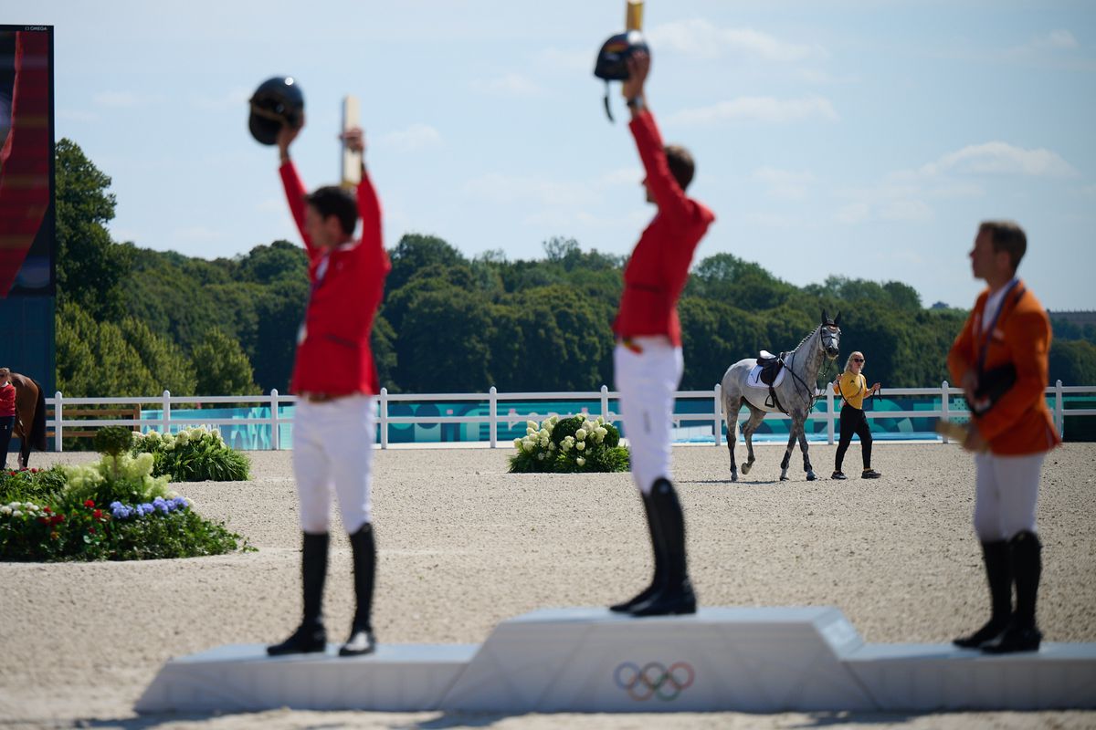 Echitație-Versailles