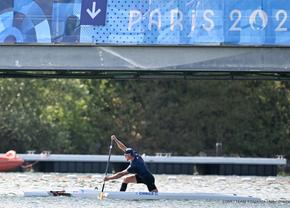 Cu Lord înainte » Cătălin Chirilă intră azi în competiția de la Paris, având pe canoe imaginea câinelui său