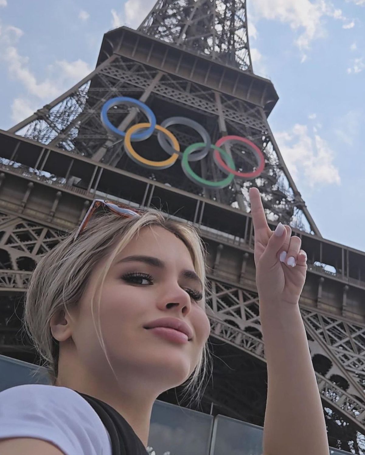 La două luni de când a fost expulzată din Satul Olimpic, sportiva și-a deschis cont pe OnlyFans: „Ne vom distra mult împreună”