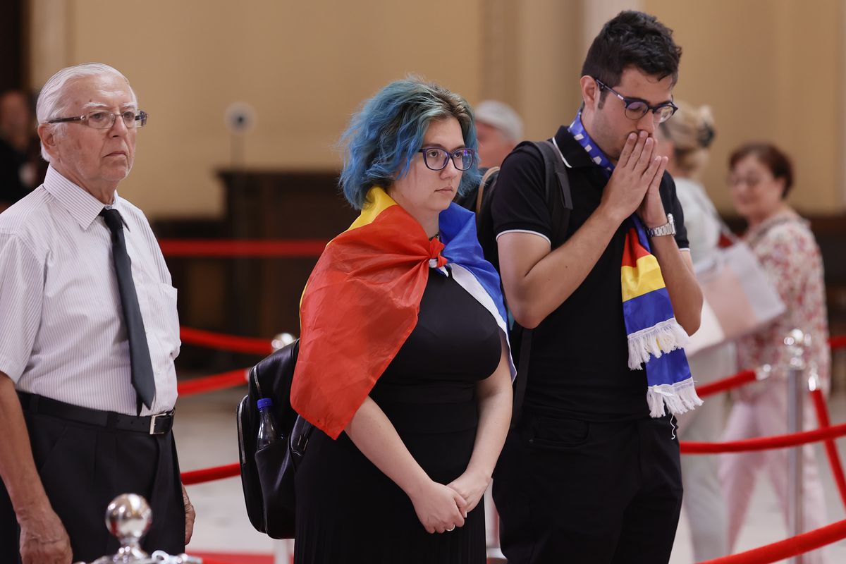 Imagini de la funeraliile lui Ion Iliescu, de la Palatul Cotroceni / foto: Cristi Preda (GSP.ro)