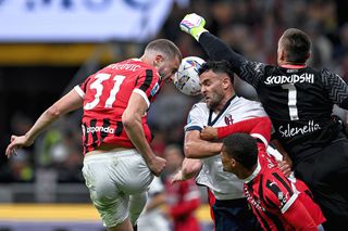 Toată lumea o refuză pe Newcastle » AC Milan a declinat oferta de 30 de milioane de euro