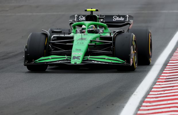 Fernando Alonso se plânge că favoritul lui e ignorat: „E cel mai bun debutant al acestei generații”