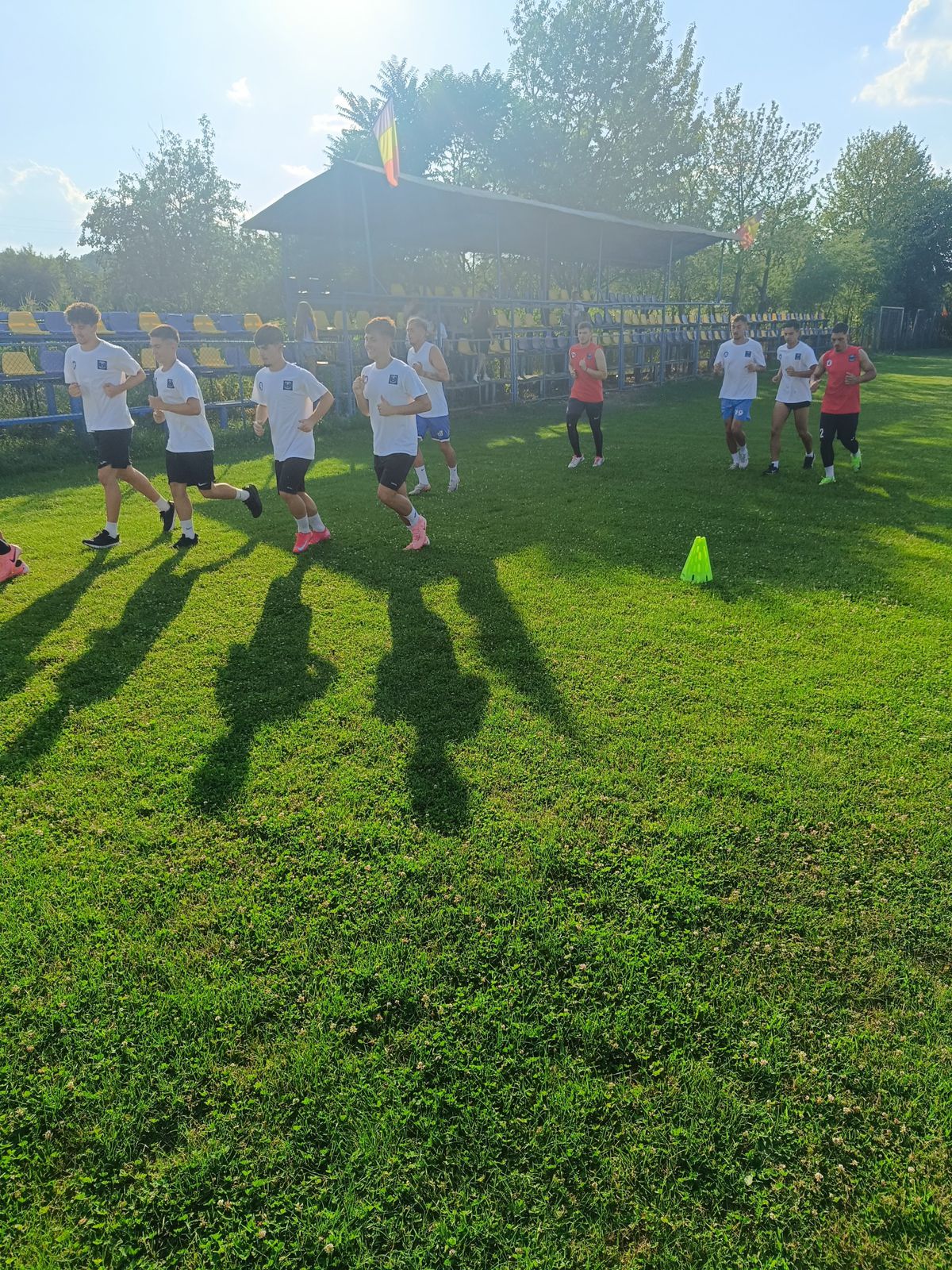 O nouă rușine pe blazonul echipei lui Mititelu! Vulturii din Fărcășești au eliminat-o pe FCU Craiova în turul 2 al Cupei României + toate rezultatele zilei