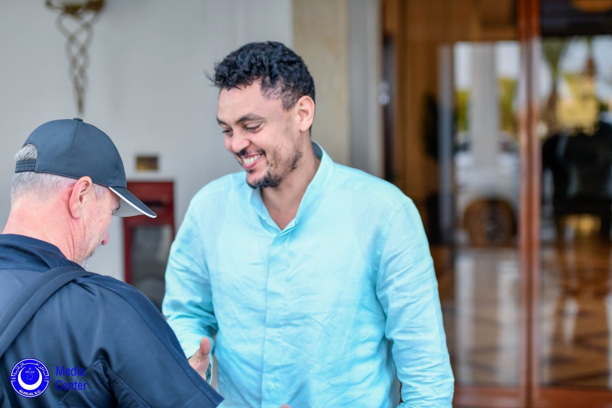 Adrian Mutu sare în apărarea lui Laurențiu Reghecampf: „Nu e nimic penibil"