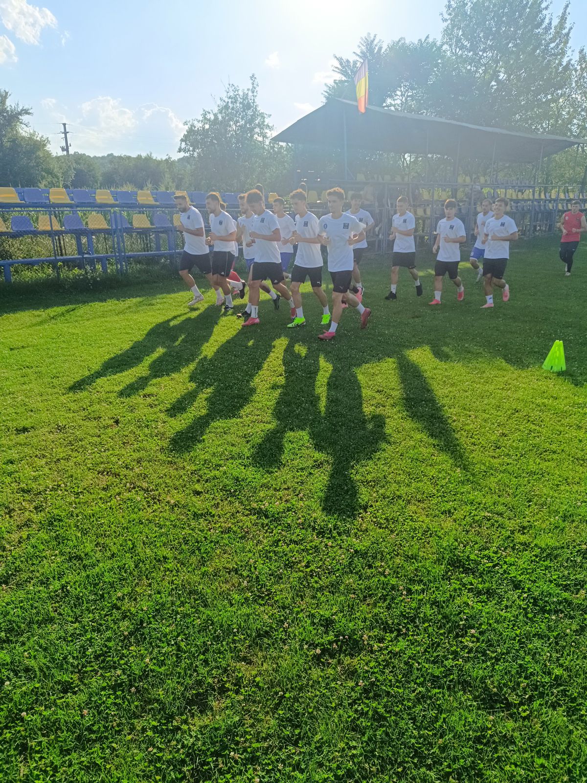 O nouă rușine pe blazonul echipei lui Mititelu! Vulturii din Fărcășești au eliminat-o pe FCU Craiova în turul 2 al Cupei României + toate rezultatele zilei