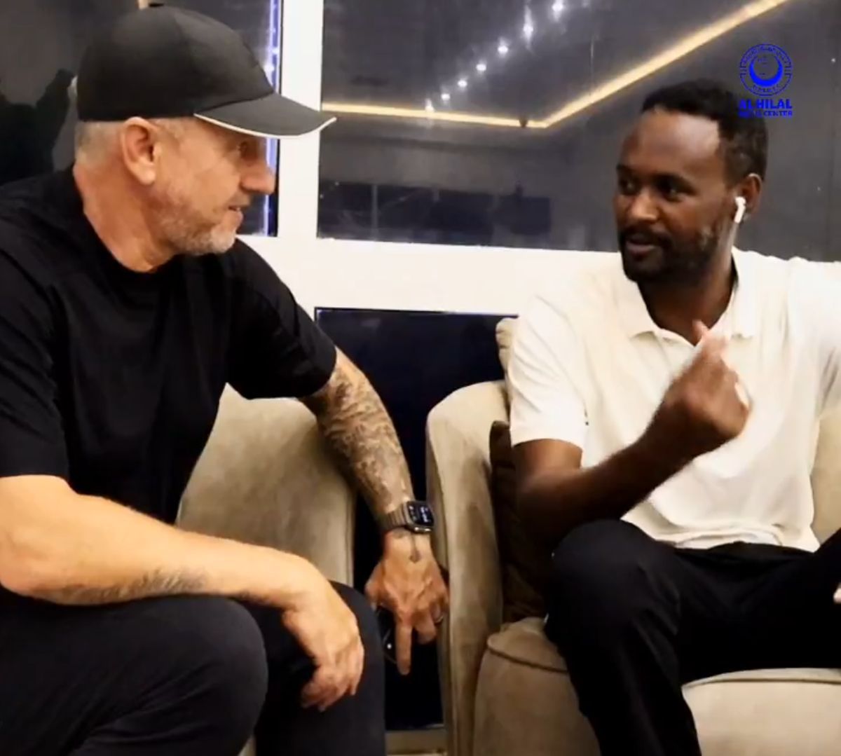 Reghecampf, primit într-un decor trist în Sudan