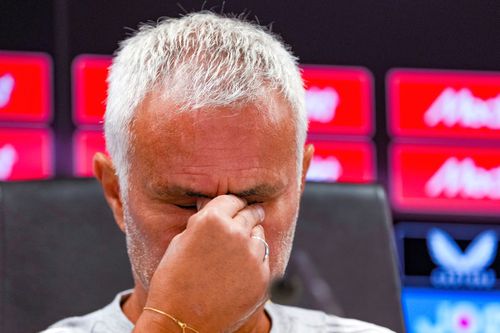 Jose Mourinho, copleșit după moartea lui Jorge Costa / foto: Imago
