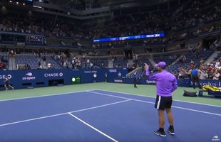 US OPEN // VIDEO Moment genial la US Open! Rafael Nadal, precizie milimetrică: a țintit cabina comentatorilor și l-a nimerit pe John McEnroe