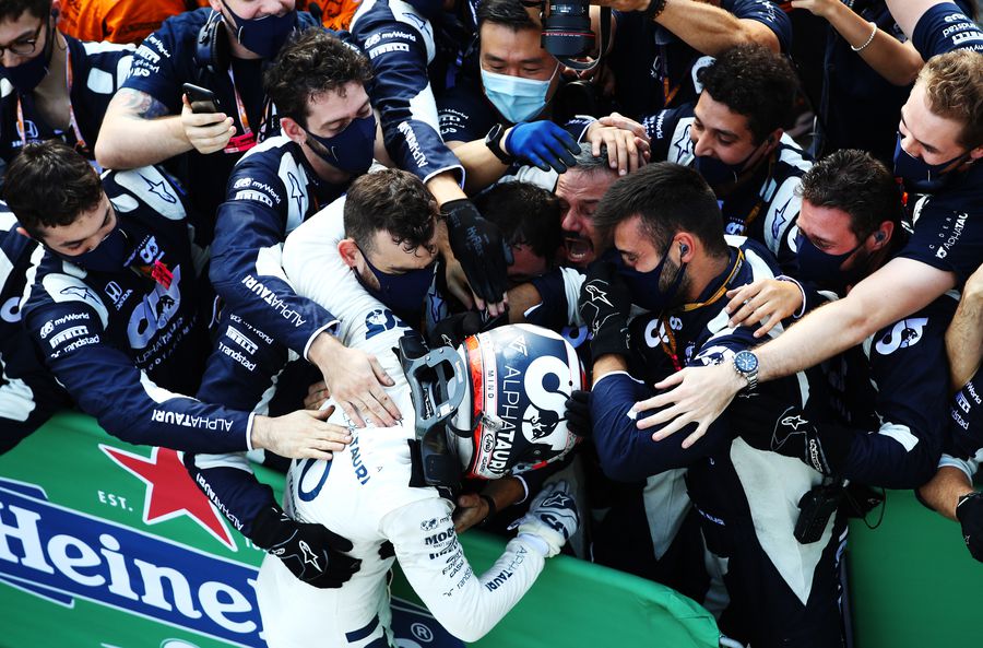 Marele Premiu de la Monza » Cursă nebună, câștigată de Pierre Gasly, după gafa lui Hamilton și abandonul lui Verstappen!