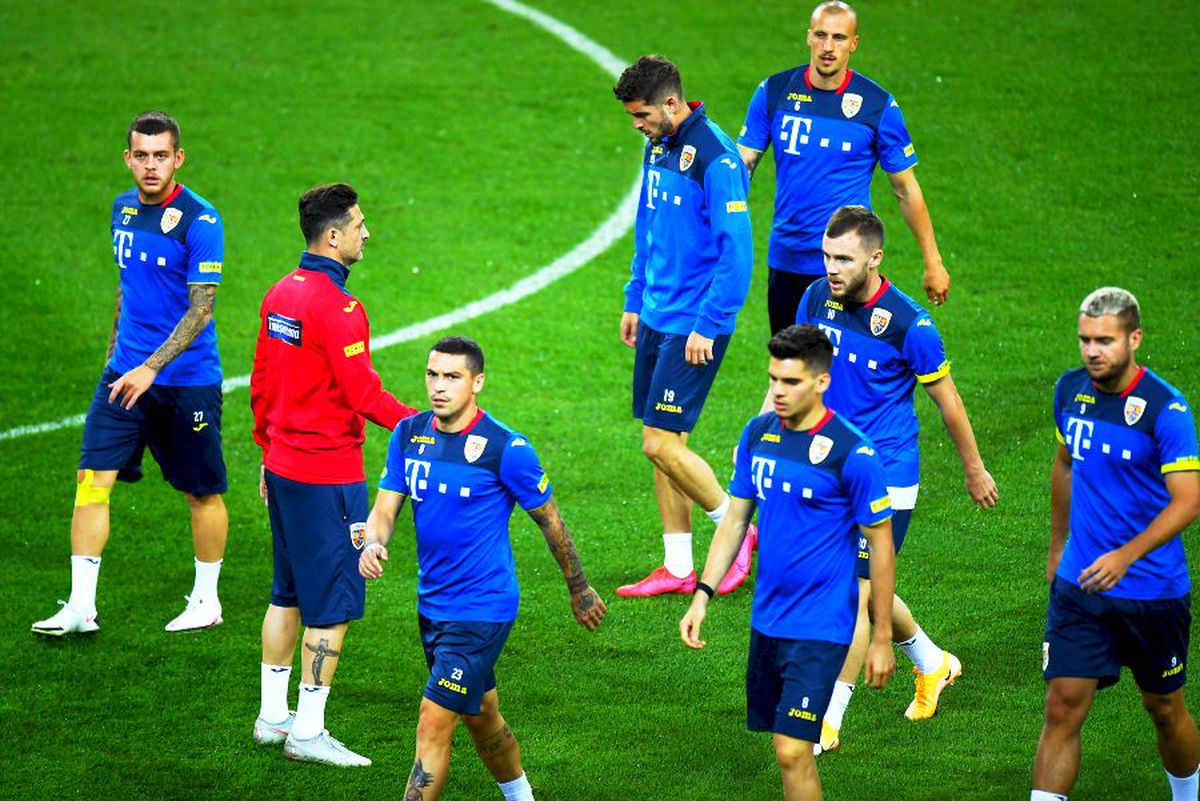 AUSTRIA - ROMÂNIA. FOTO + VIDEO Echipa GSP a asistat la antrenamentul oficial al „tricolorilor”