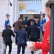 Trupul neînsufleţit al lui Ivan Patzaichin a fost depus la sediul clubului Dinamo / foto: Raed Krishan(GSP)