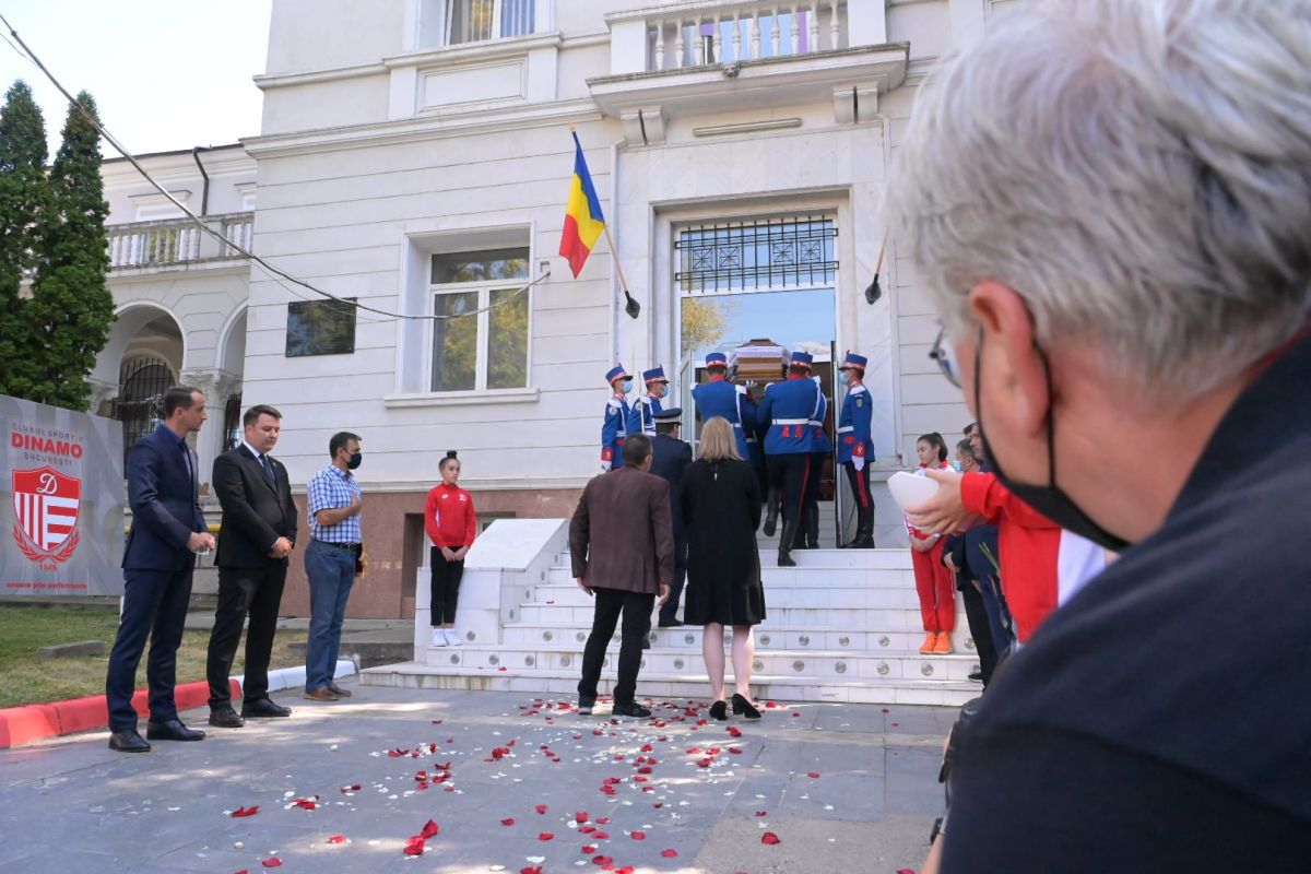 „Vâslind spre eternitate” » Trupul lui Ivan Patzaichin, depus azi la sediul CS Dinamo