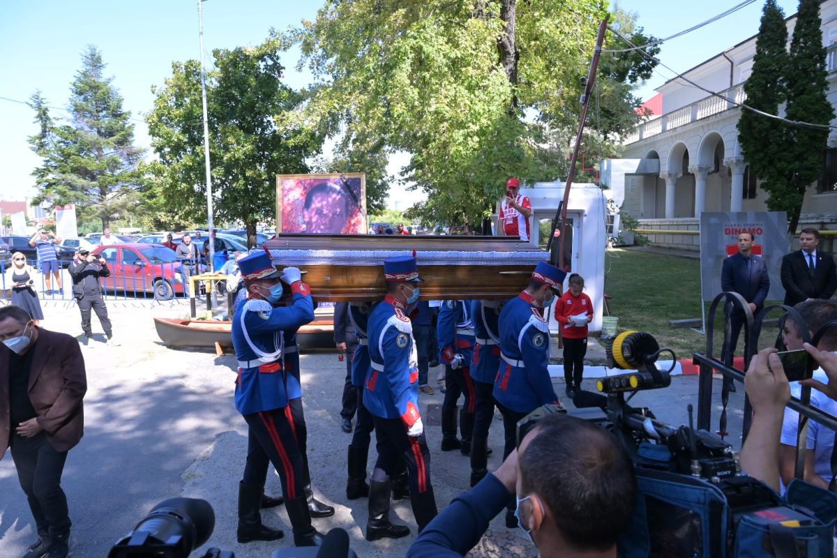 „Vâslind spre eternitate” » Trupul lui Ivan Patzaichin, depus azi la sediul CS Dinamo
