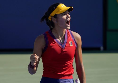 Emma Răducanu e în sferturi la US Open// FOTO: Imago