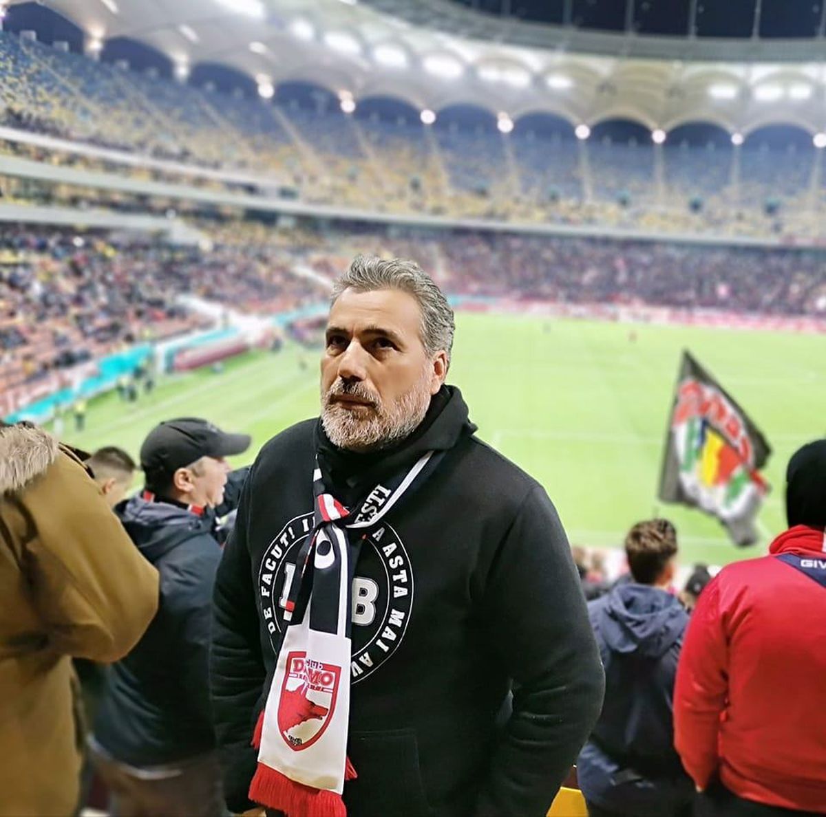 Justin Maximilian, magazioner Dinamo