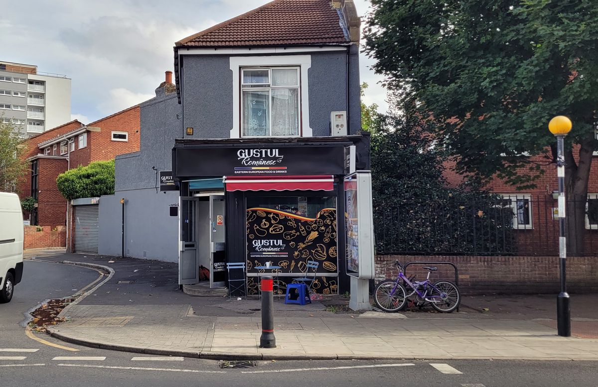 Stratford, pământ românesc