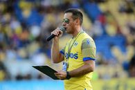 Viața de crainic de stadion, episodul 2 » Mircea Baganagiu este profesor de limba franceză și crainicul Petrolului: „Fiecare primește un dar de la Dumnezeu și e de datoria noastră să-l împărtășim”