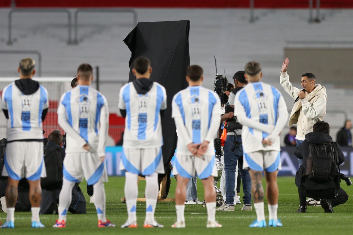 „Acum sunt doar un suporter” » Angel Di Maria, retragere în lacrimi de la naționala Argentinei, chiar înainte de 3-0. Mesajul video de la Leo Messi