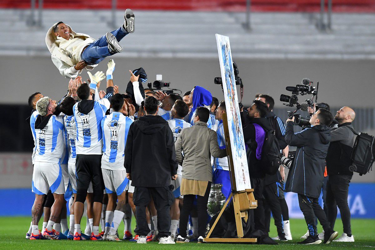 „Acum sunt doar un suporter” » Angel Di Maria, retragere în lacrimi de la naționala Argentinei, chiar înainte de 3-0. Mesajul video de la Leo Messi