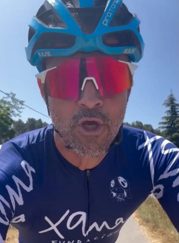 Antrenorul lui PSG, Luis Enrique, este un mare pasionat de ciclism / Foto: Instagram