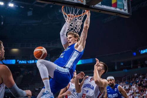 VIDEO Serbia lui Jokic, eliminată surprinzător în optimi la EuroBasket 2025: „Am trecut prin iad în ultimele 72 de ore!”