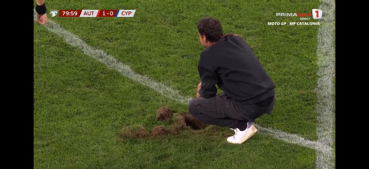 Meciul din grupa României în preliminariile pentru Campionatul Mondial, întrerupt dintr-un motiv inedit